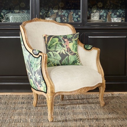 VICTOR JUNGLE - Romantic style bergère armchair in wood, linen, and printed fabric, 1 seat