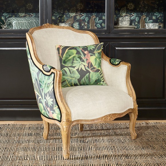 VICTOR JUNGLE - Sillón bergère estilo romántico de madera, lino y tela estampada, 1 plaza