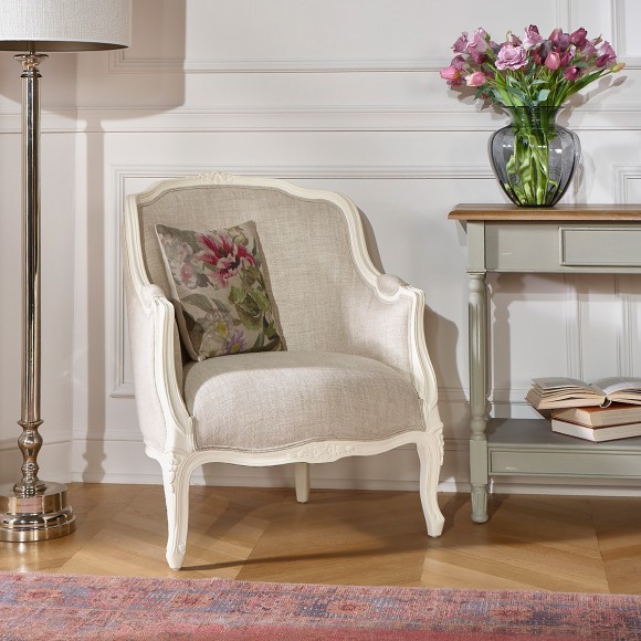 VICTOR - Romantic style bergère armchair in wood and premium linen, 1 seat