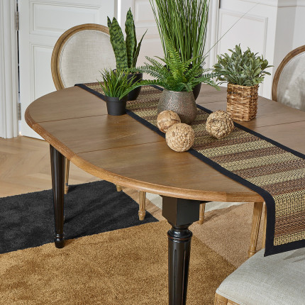 ARLINGTON - Extendable dining table in shabby chic style, oak top, lacquered legs, seats 4/6