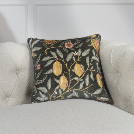 ZESTE – Contemporary square cushion with exotic patterns, 44 x 44 cm