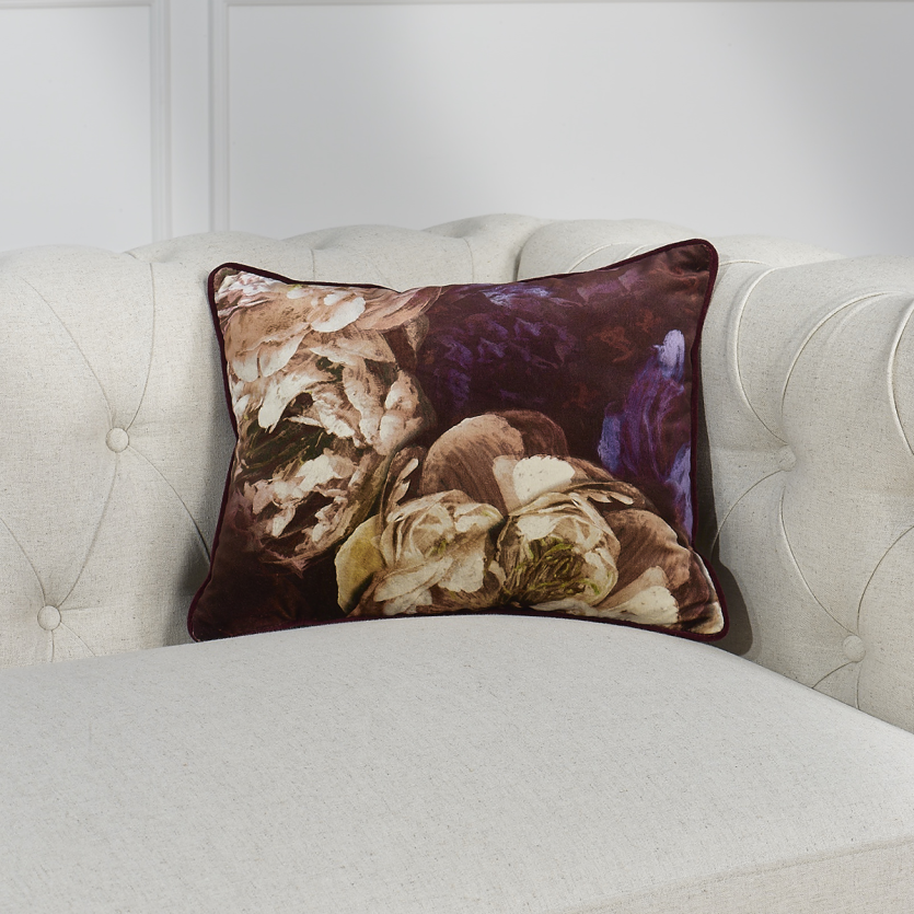 AZALÉE – Rectangular cushion with floral patterned fabric and purple velvet, 42 x 35 cm