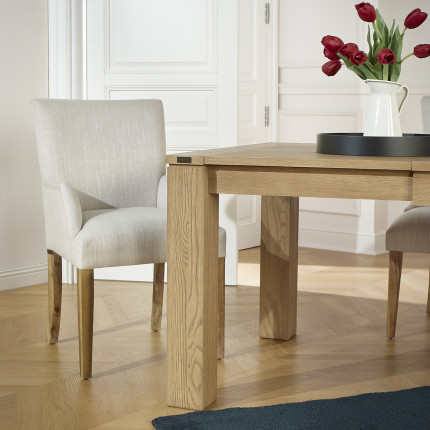 MEGEVE - Table à manger contemporaine en chêne, 1 rallonge, 8/10 convives, bois certifié FSC®