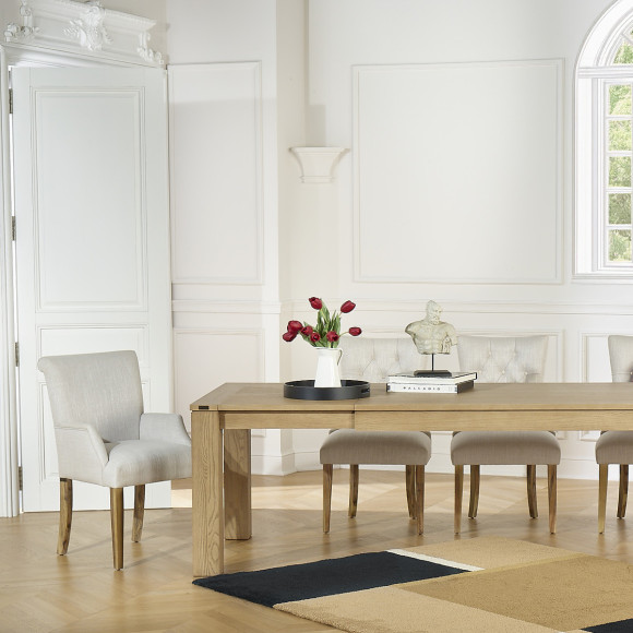 MEGEVE - Contemporary oak dining table, 1 extension, 8/10 guests, FSC® certified wood.