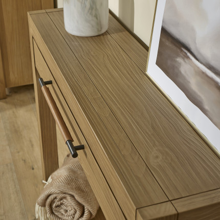 MEGÈVE – Consola de madera maciza estilo contemporáneo, 1 cajón, madera certificada FSC®