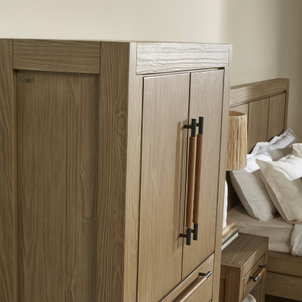 MEGEVE – Petite armoire style contemporain, 2 portes, 3 étagères, 3 tiroirs, bois certifié FSC®