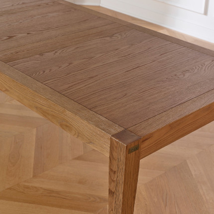 MONTANA - Table à manger extensible style moderne en chêne, 8 convives