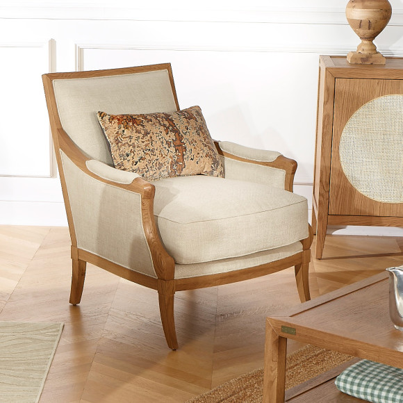 MONTANA - Contemporary armchair in solid oak and premium linen