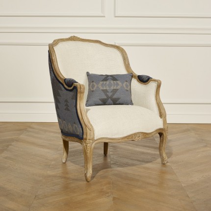 The VICTOR Armchair - Apache