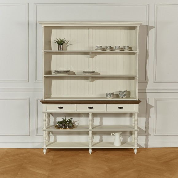 The ROMANE Dresser