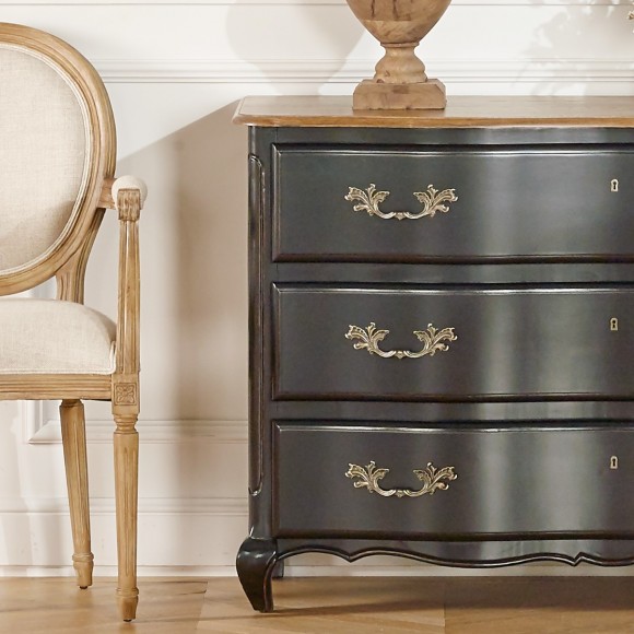 The SERRENA Chest of Drawers