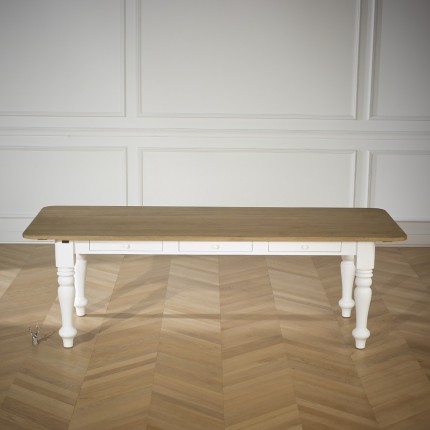 The ALEXIS Dining Table