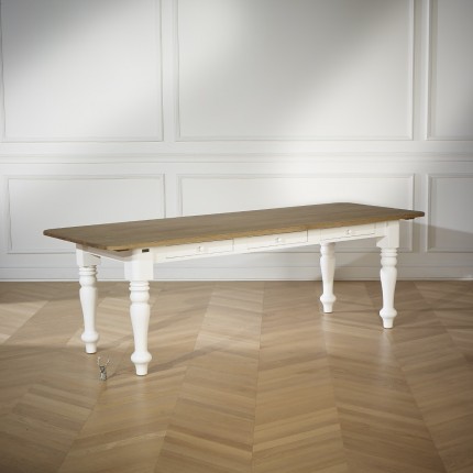 The ALEXIS Dining Table