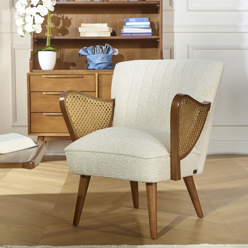 SEVENTY - Nordic style armchair in wood and white boucle fabric, 1 seat