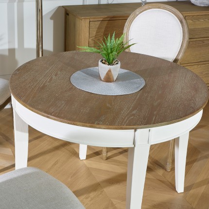 HAUSSMANN - Round oak dining table in romantic style, white, 4 settings