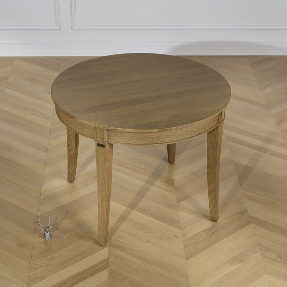 HAUSSMANN - Romantic style oak dining room round table, seats 4