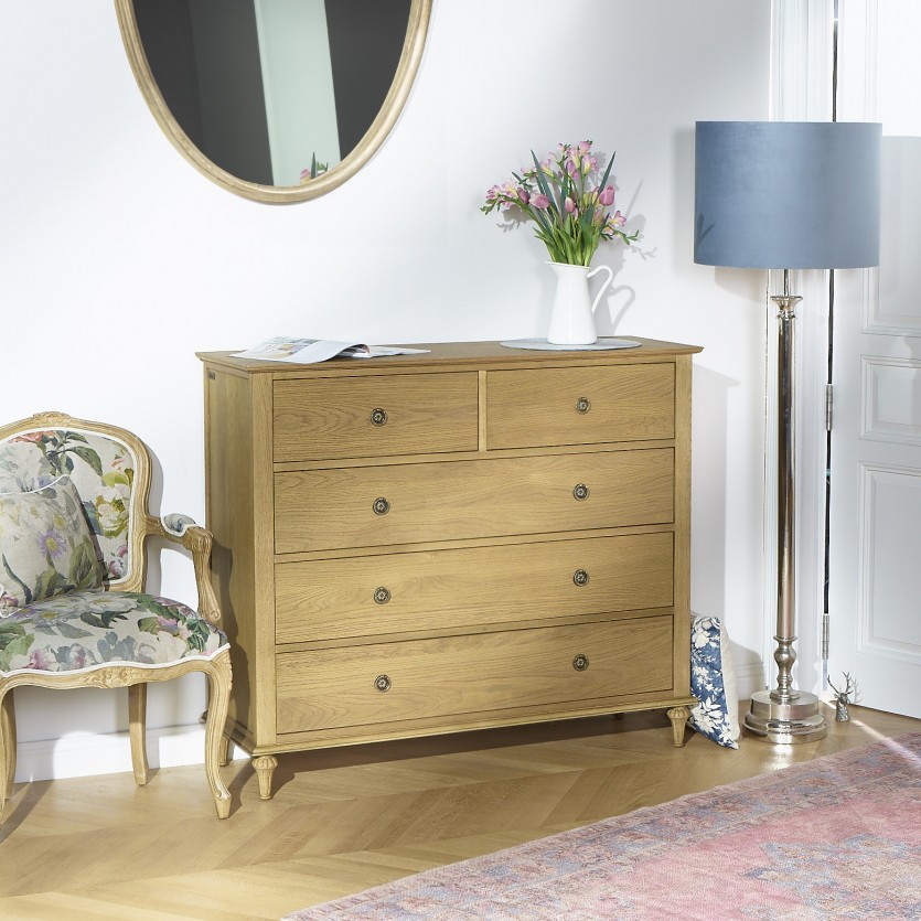 OLIVIA - Romantic oak dresser, 5 drawers